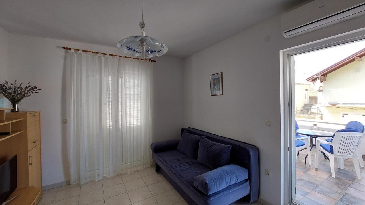 Apartments Gardijan Vodice Extérieur photo