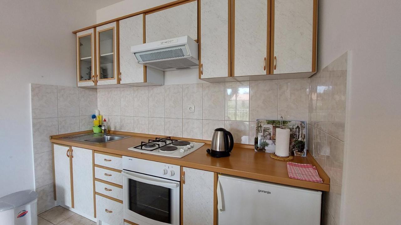 Apartments Gardijan Vodice Extérieur photo
