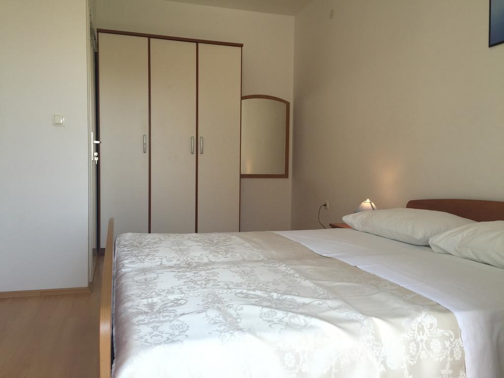 Apartments Gardijan Vodice Extérieur photo