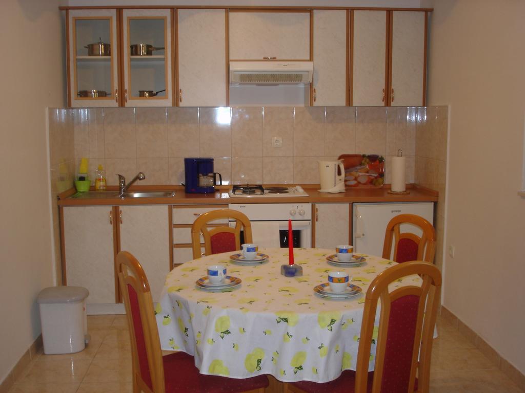 Apartments Gardijan Vodice Extérieur photo